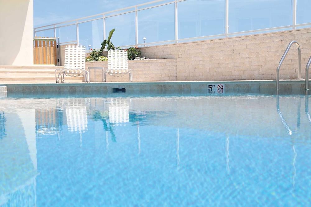 Surfbreak Virginia Beach Oceanfront, Ascend Hotel Collection Εξωτερικό φωτογραφία