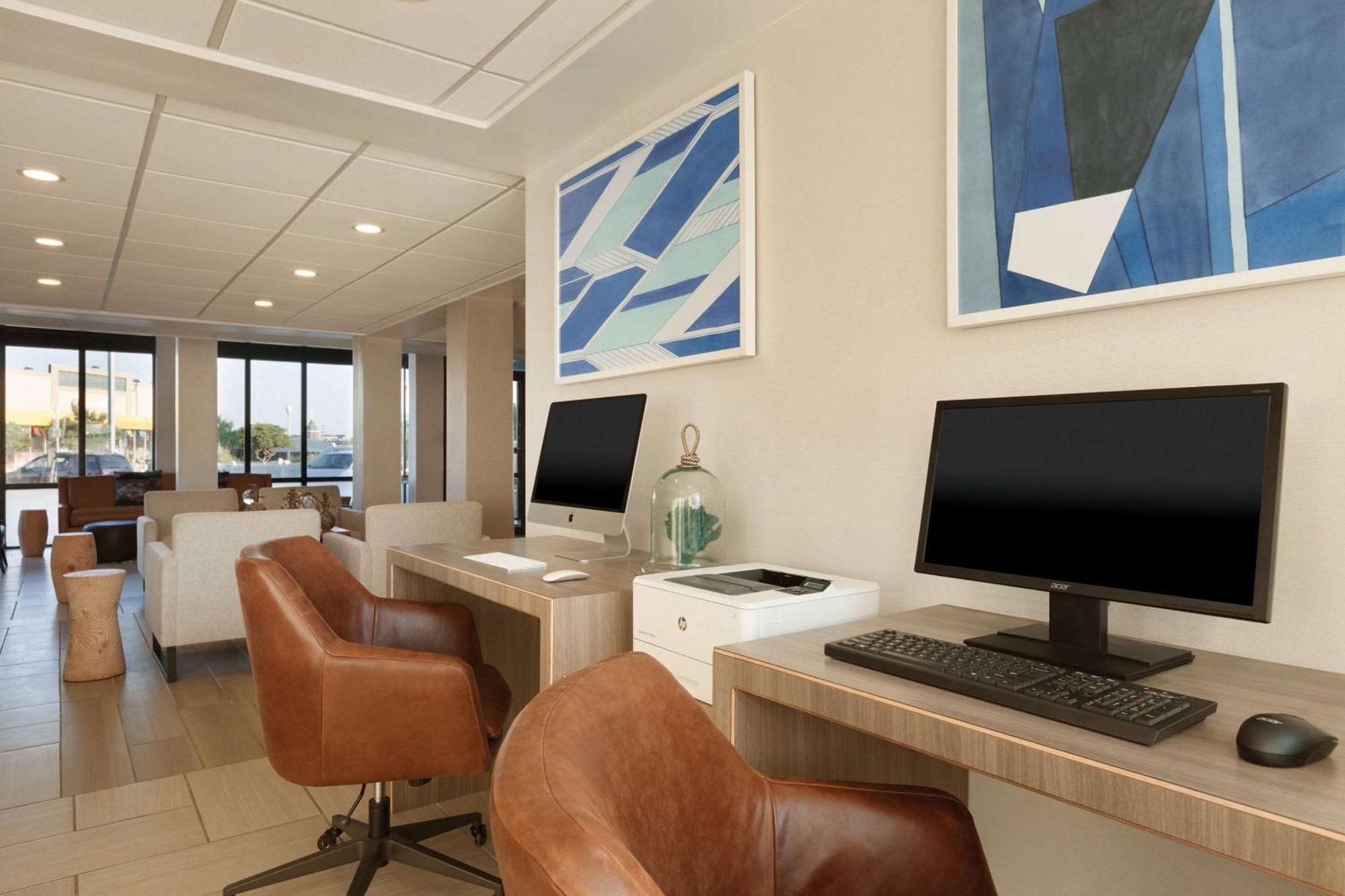 Surfbreak Virginia Beach Oceanfront, Ascend Hotel Collection Εξωτερικό φωτογραφία